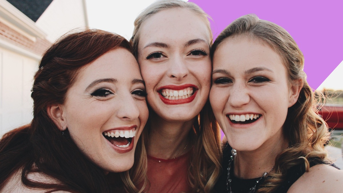 10 Perfect Galentine’s Day Gifts for Your BFF